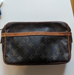 Louis Vuitton Monogram Compiegne Pouch 23